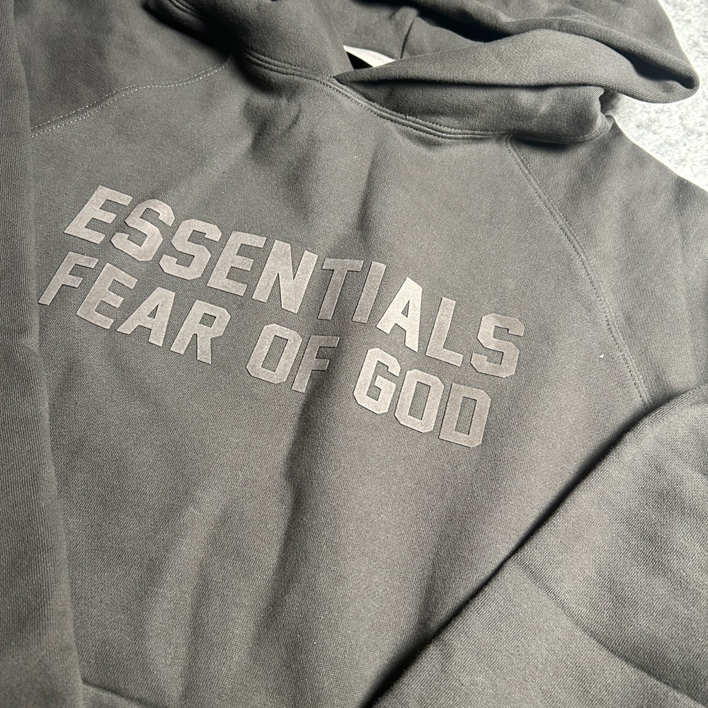 Essentials Fear Of God Hoodie Size M